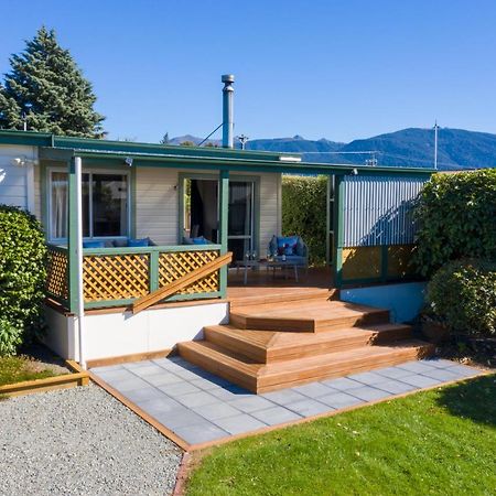 Dee'S On Bligh - Te Anau Holiday Home Экстерьер фото