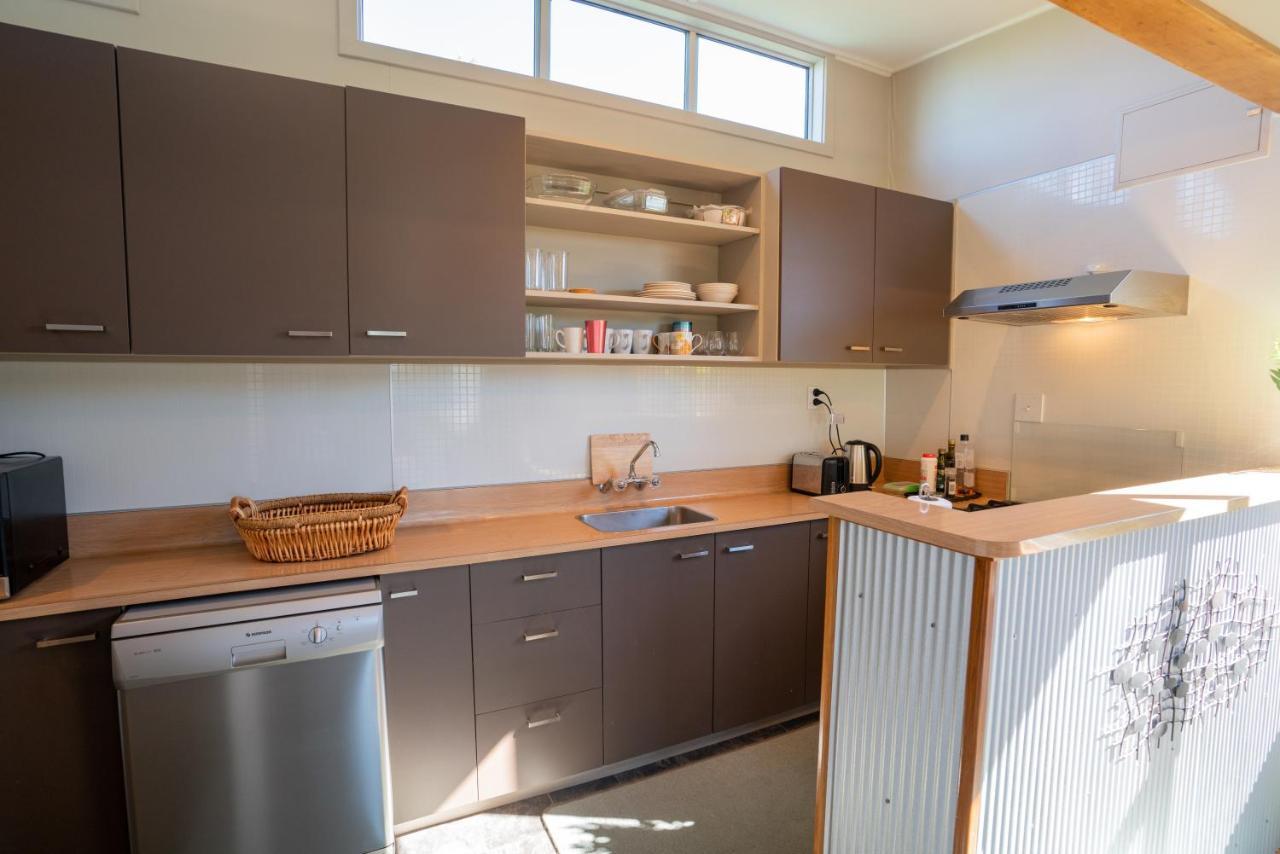 Dee'S On Bligh - Te Anau Holiday Home Экстерьер фото